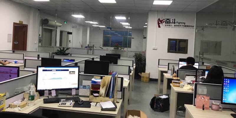 银猫电子商务:在线购物风向标